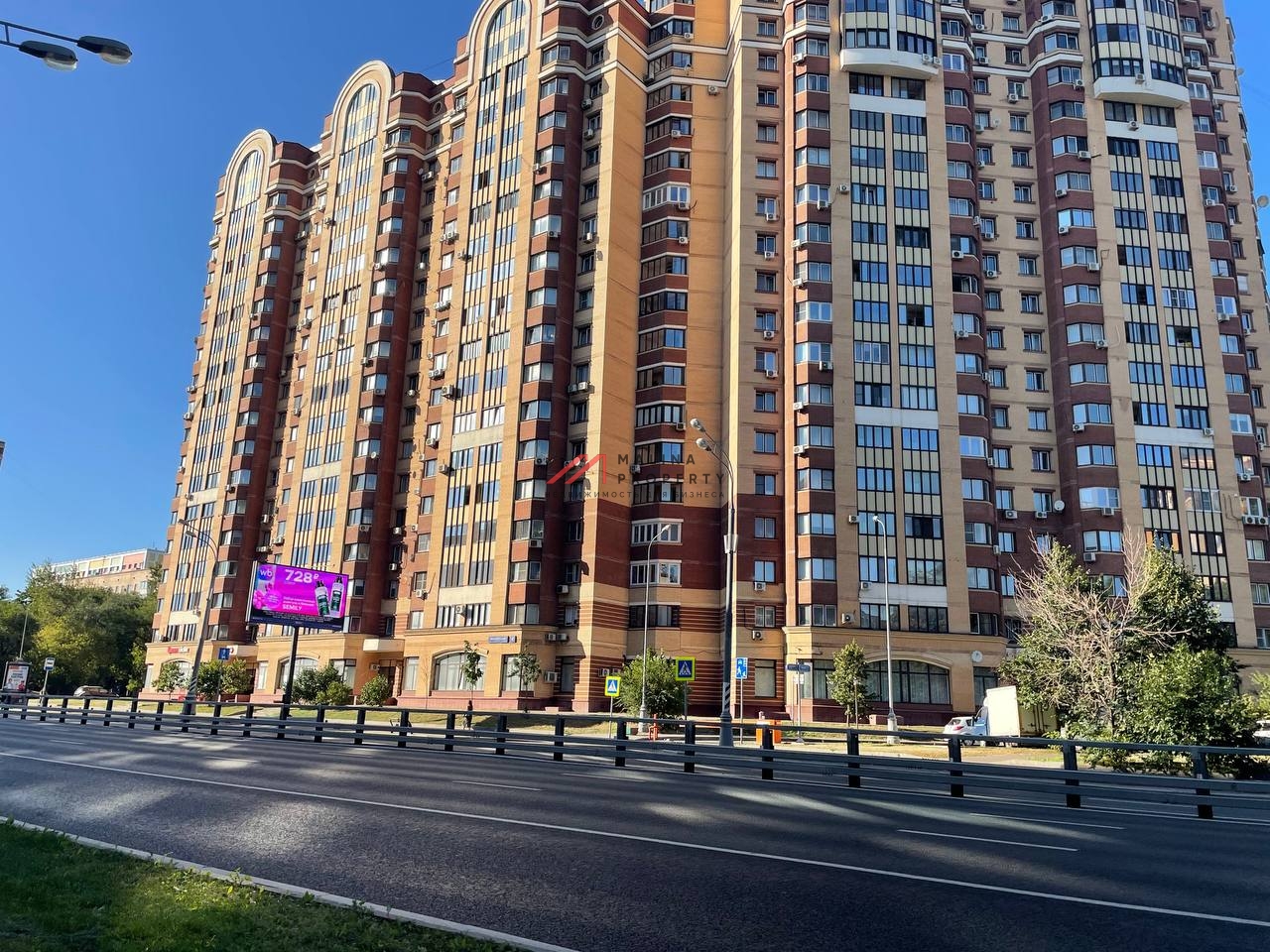 Продажа торгового помещения в ЖК "Loft FM"