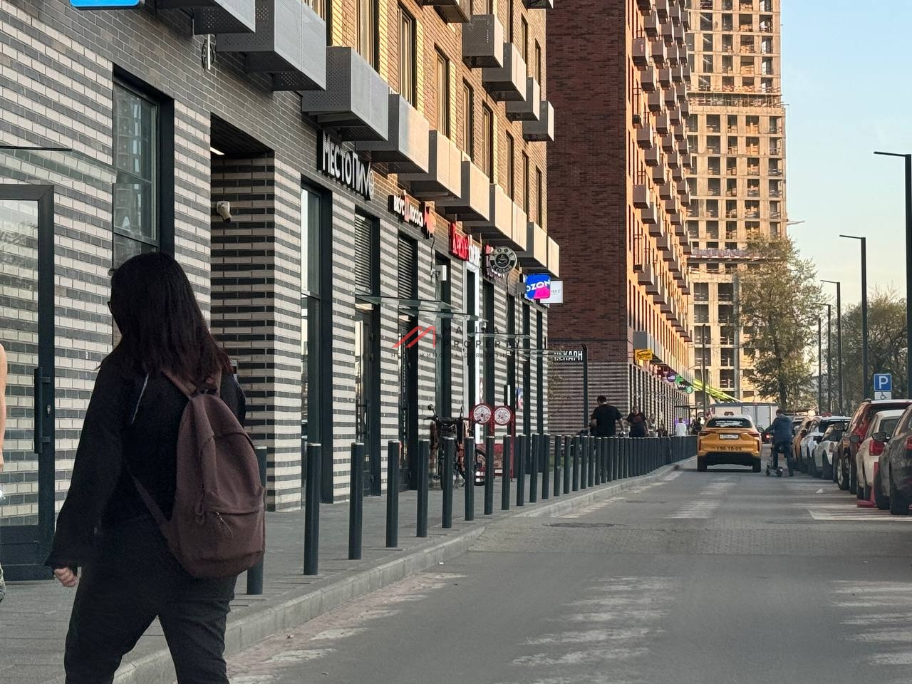 Продажа помещения с арендатором Красное и Белое