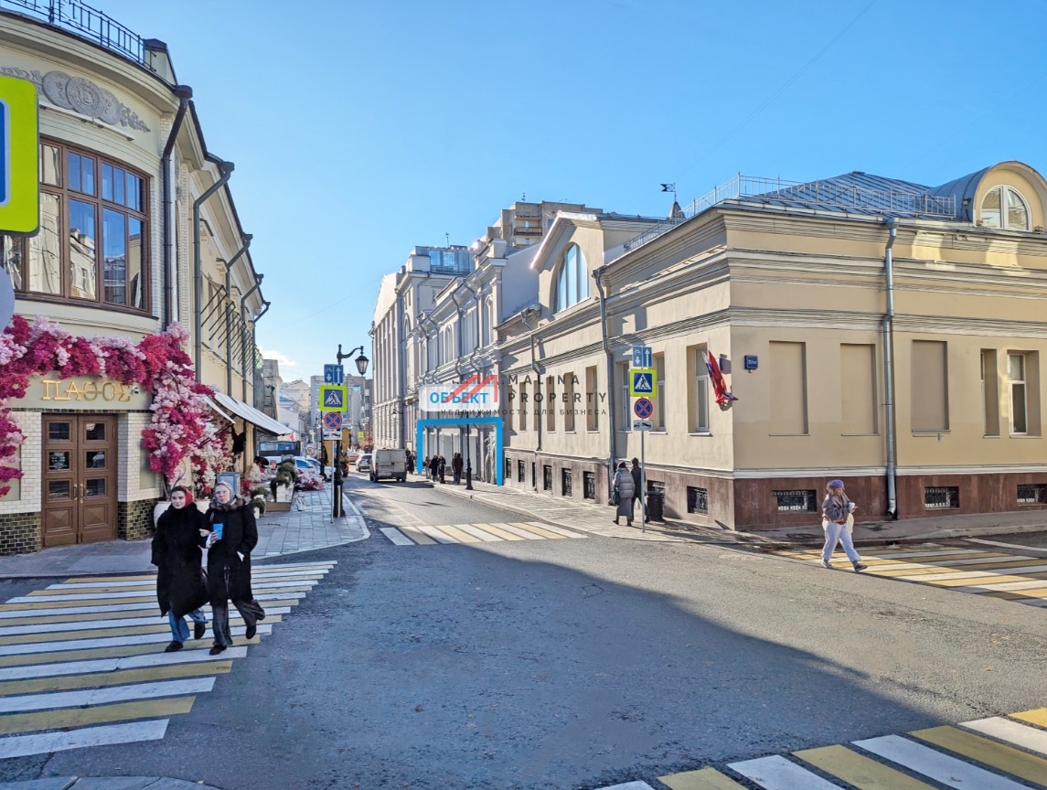 Продажа торгового помещения на Большой Бронной 