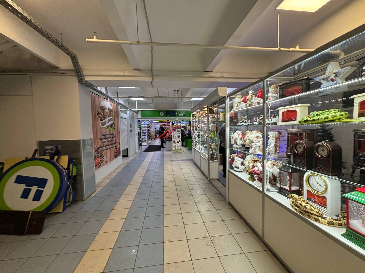 Продажа торгового помещения с арендаторами