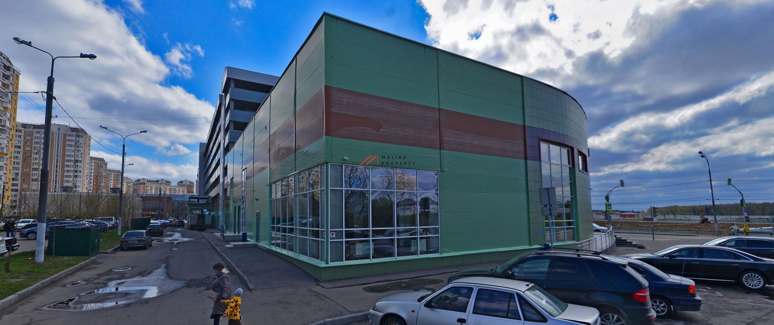 Продажа торгового помещения с арендаторами в Новой Москве