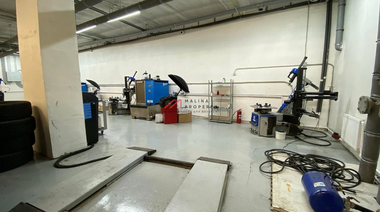 Продажа помещения с арендатором автосервис