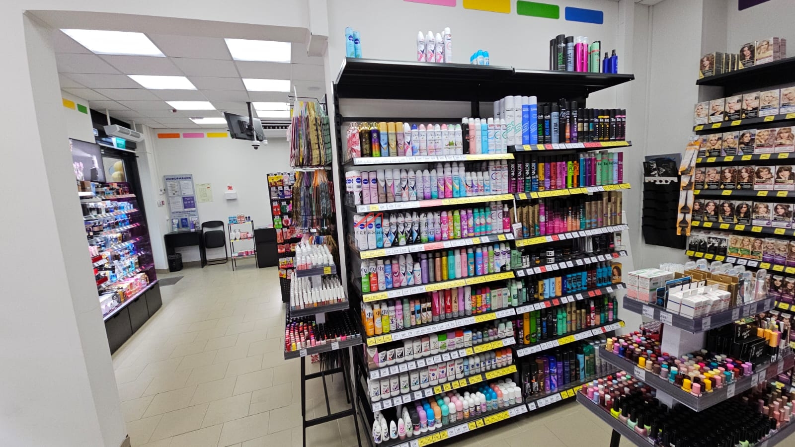 Продажа помещения с арендатором "Улыбка Радуги" в ЖК Середневский лес