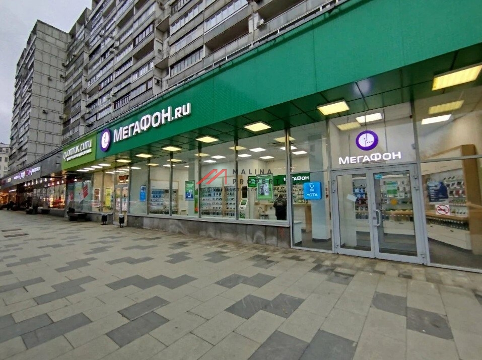 Продажа торгового помещения с арендатором на Большой Полянке 