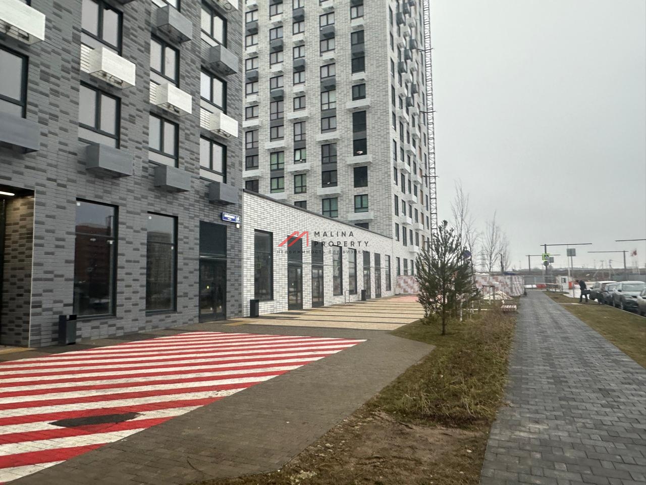 Продажа помещения с "Магнитом", в ЖК "Саларьево парк"