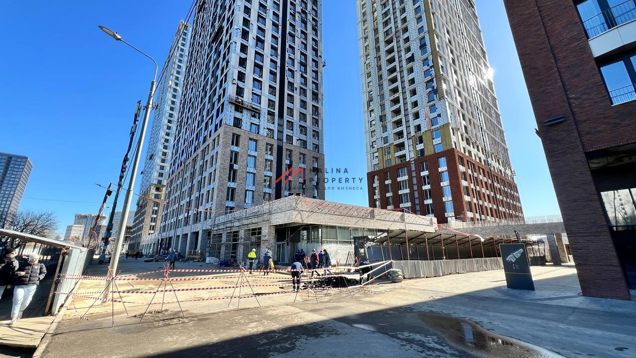 Продажа торгового помещения в ЖК "EVER-2". 1-я линия