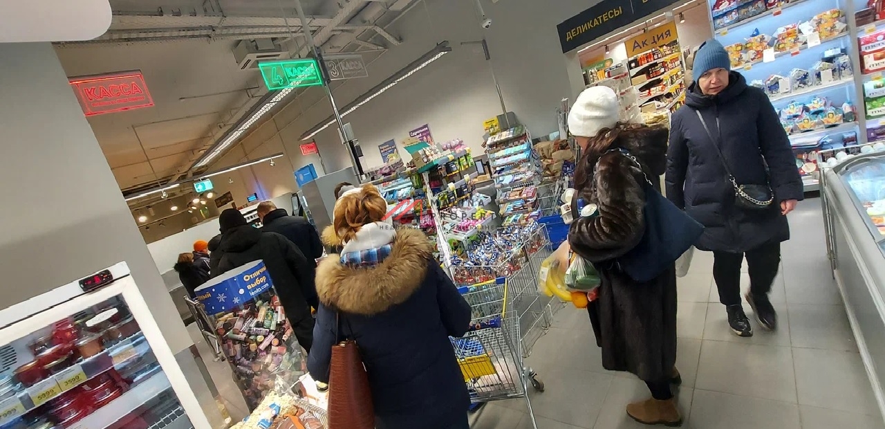 Продажа торгового помещения с супермаркетом "Лента" 