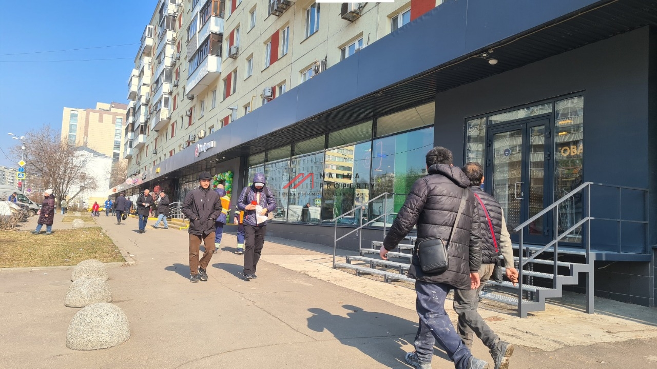 Продажа помещения с арендаторами у метро Проспект Мира