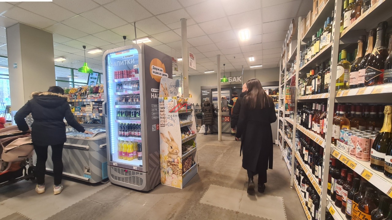 Продажа помещения с арендаторами у метро Проспект Мира