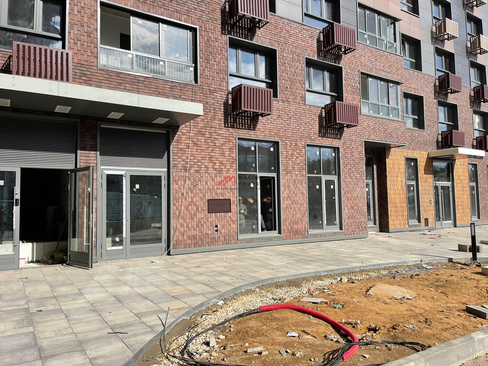 Аренда торгового помещения в ЖК "Одингрaд. Квapтал Ceмeйный"