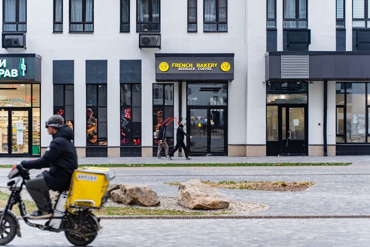 Продажа помещения с арендатором пекарня "French Bakery"