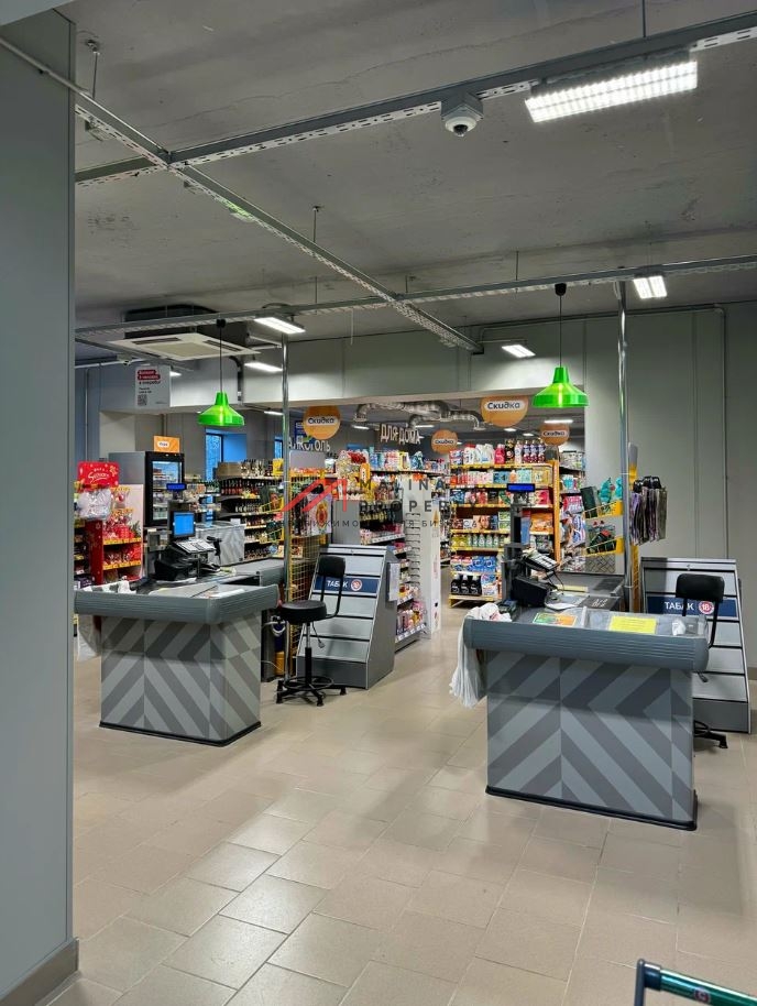 Продажа комплекса зданий с сетевыми арендаторами в г. Клин