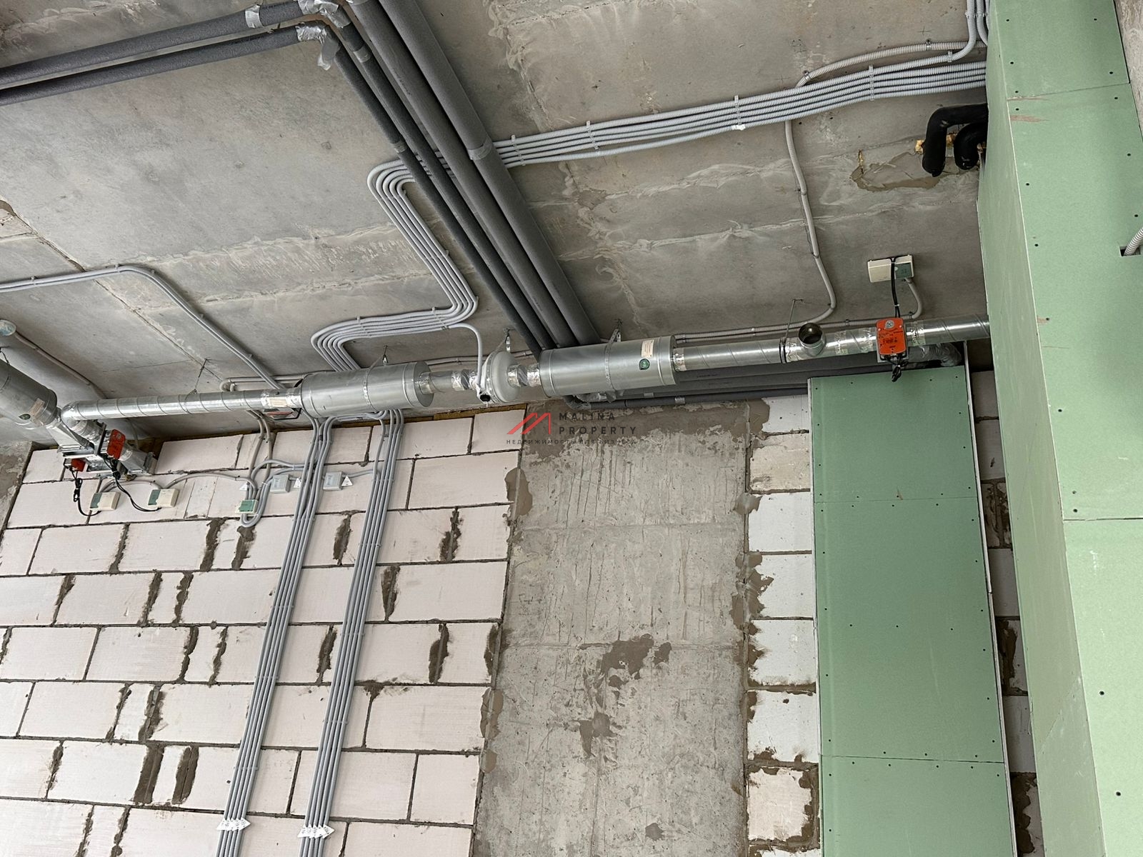 Продажа торгового помещения в ЖК "Алхимово"