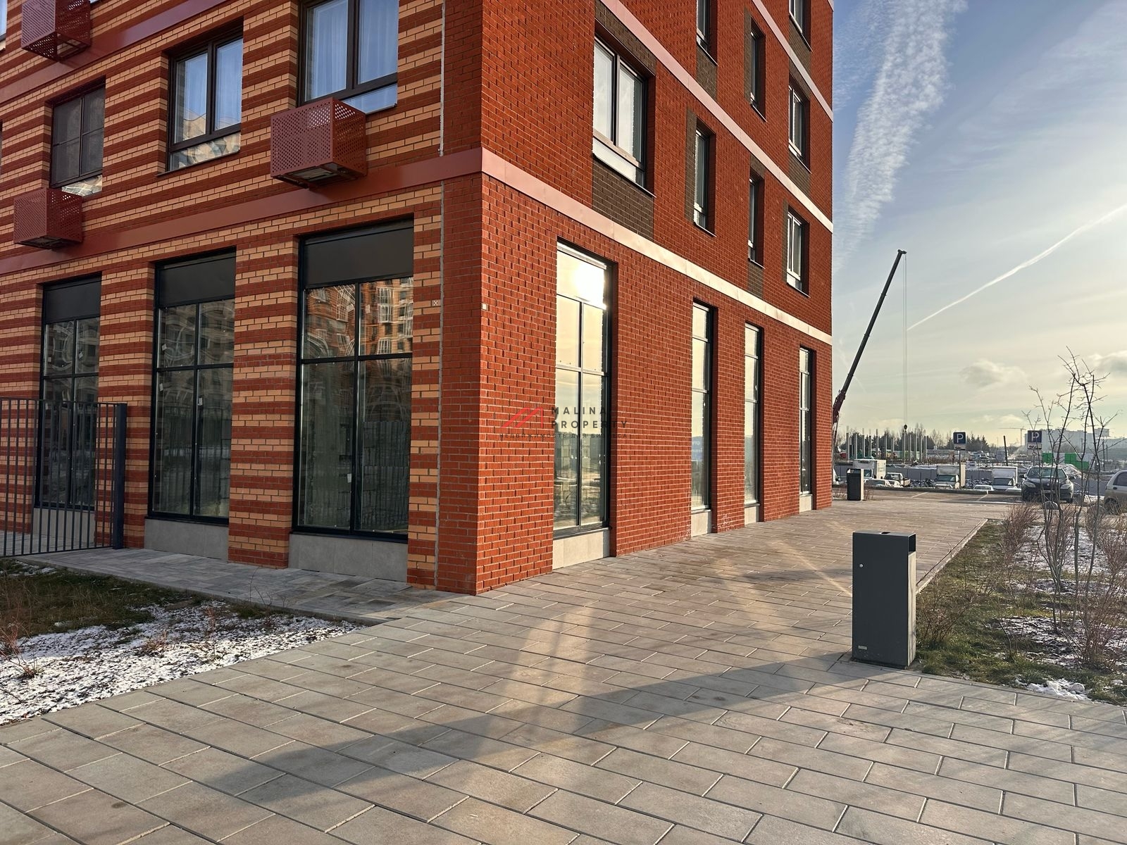 Продажа торгового помещения в ЖК "Алхимово"