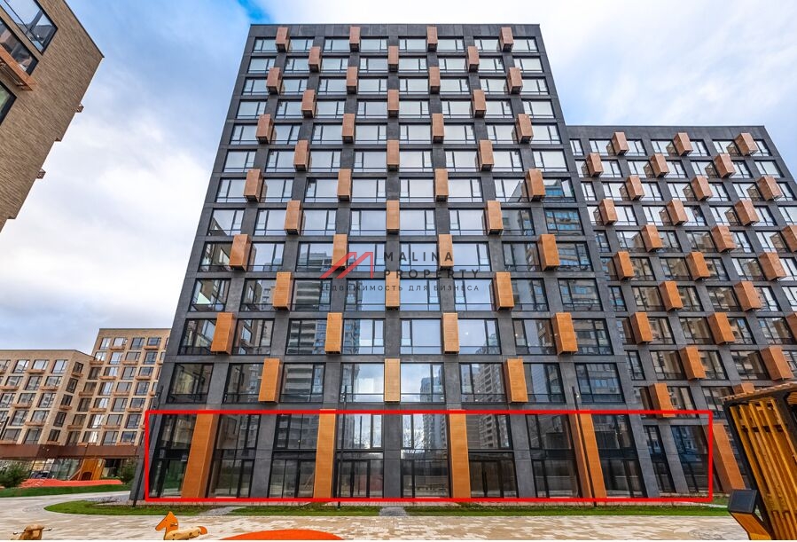 Продажа коммерческого помещения в ЖК "Champine"