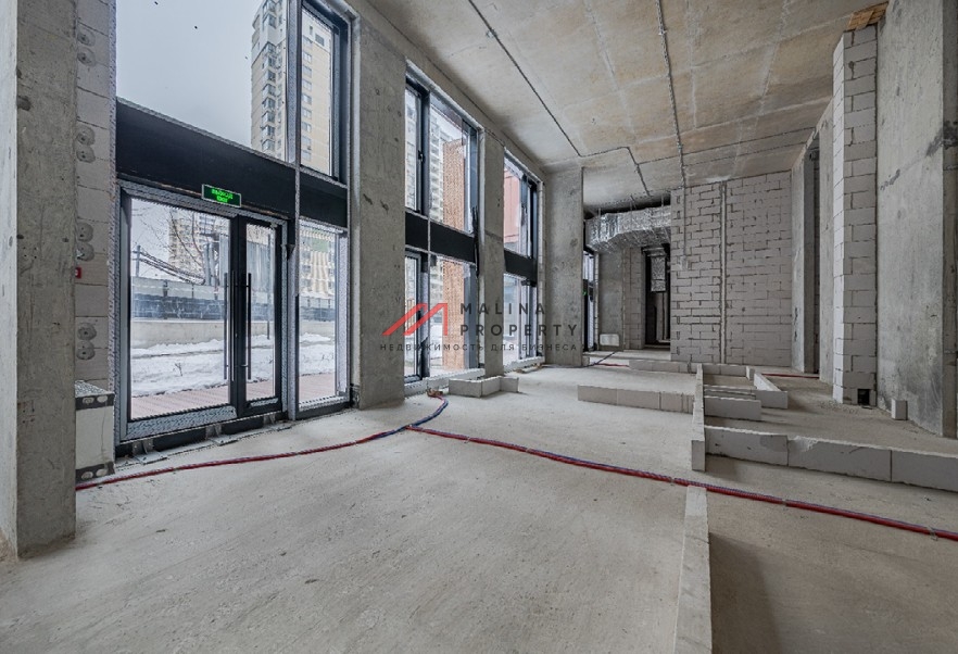 Продажа коммерческого помещения в ЖК "Champine"