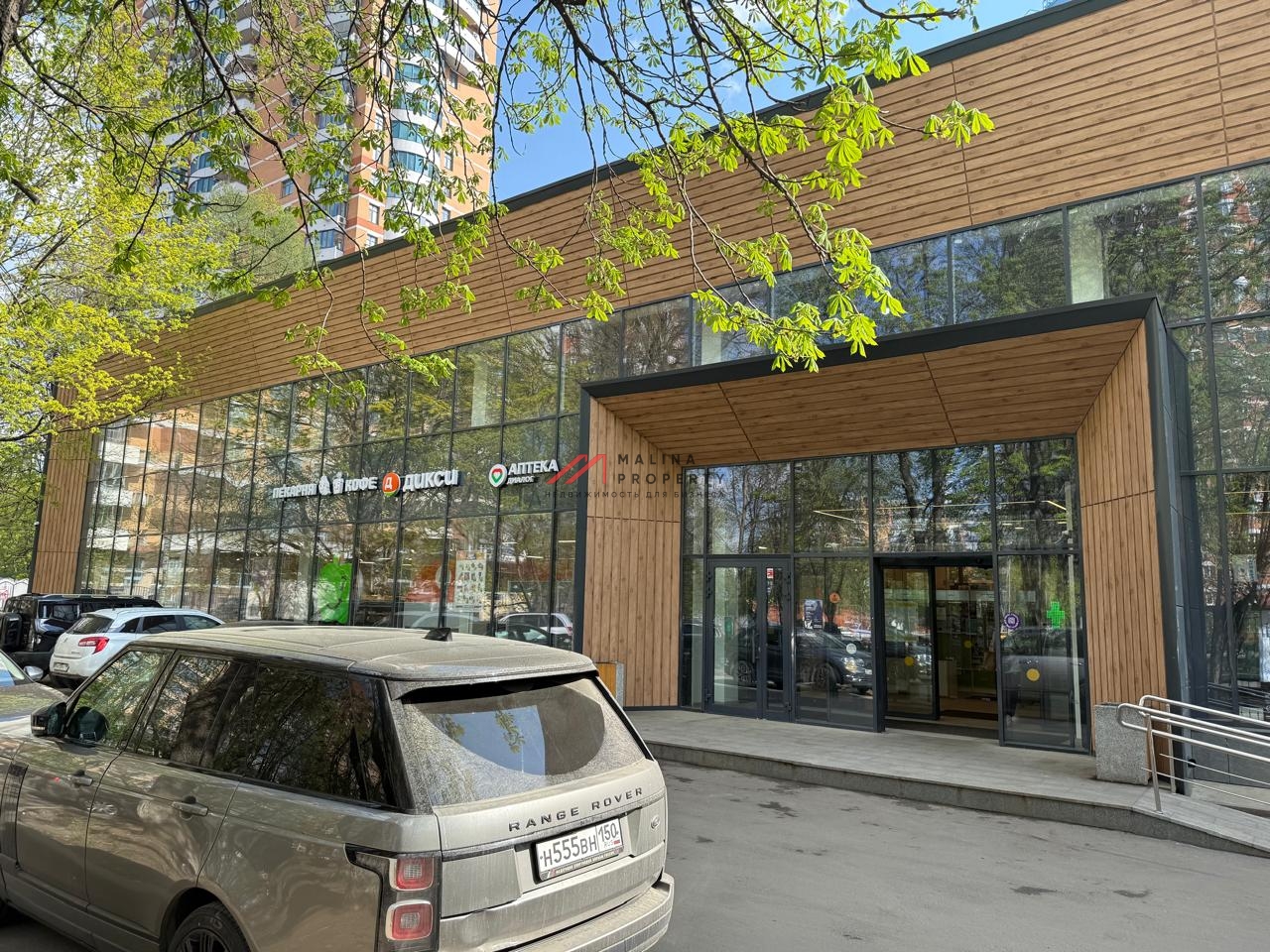 Продажа помещения с кибер клуб "PLAYCE" на Ленинском проспекте