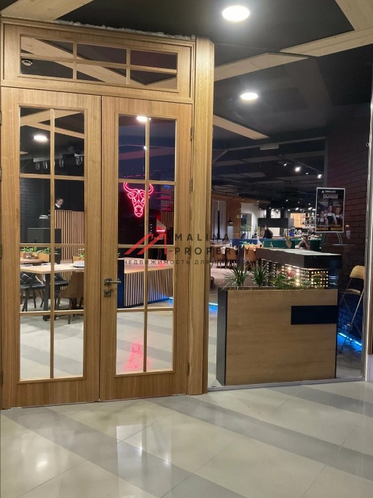 Аренда помещения под ресторан в ТЦ "Маркос Молл" 