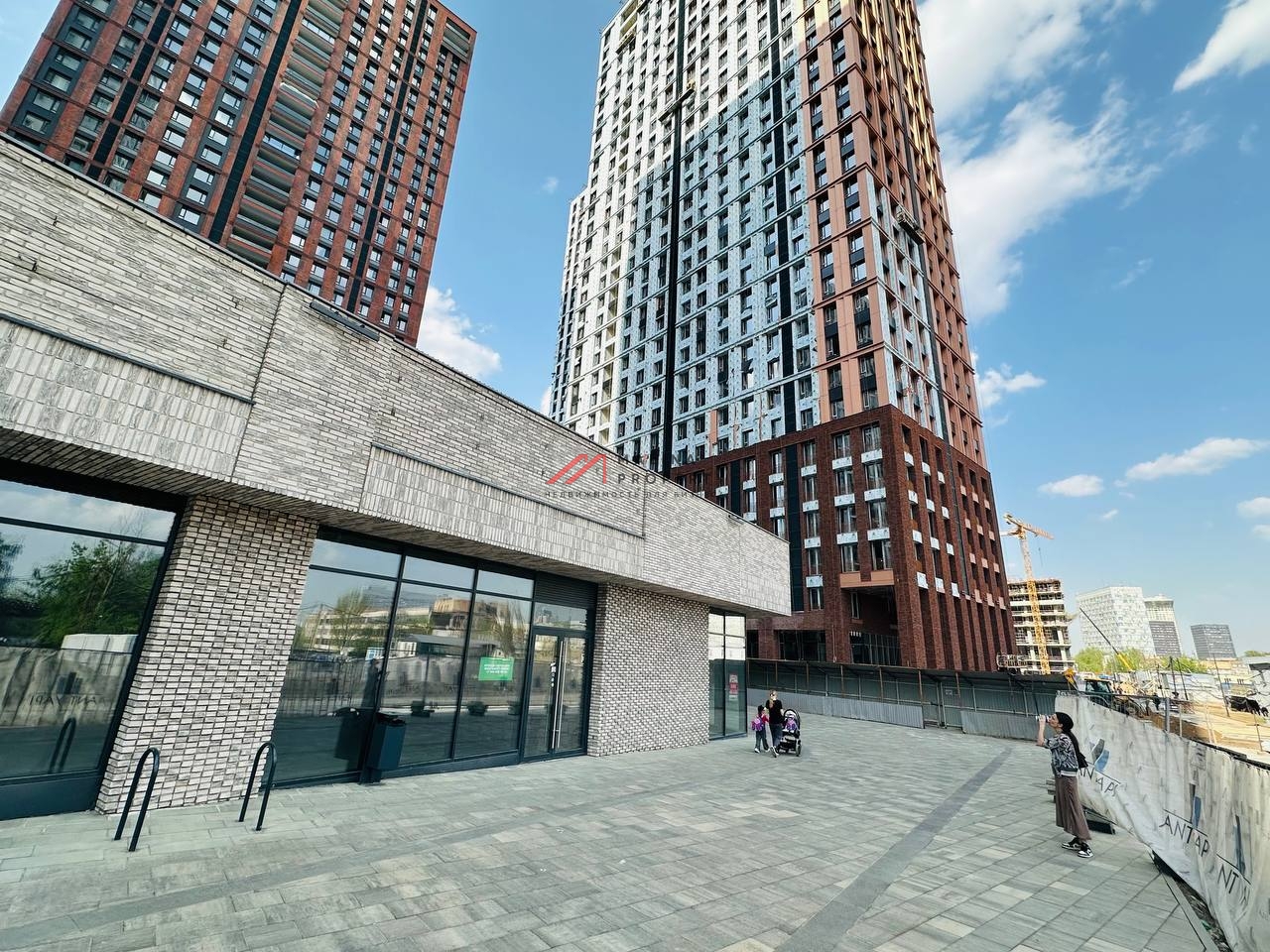 Продажа коммерческого помещения в жилом комплексе "EVER"