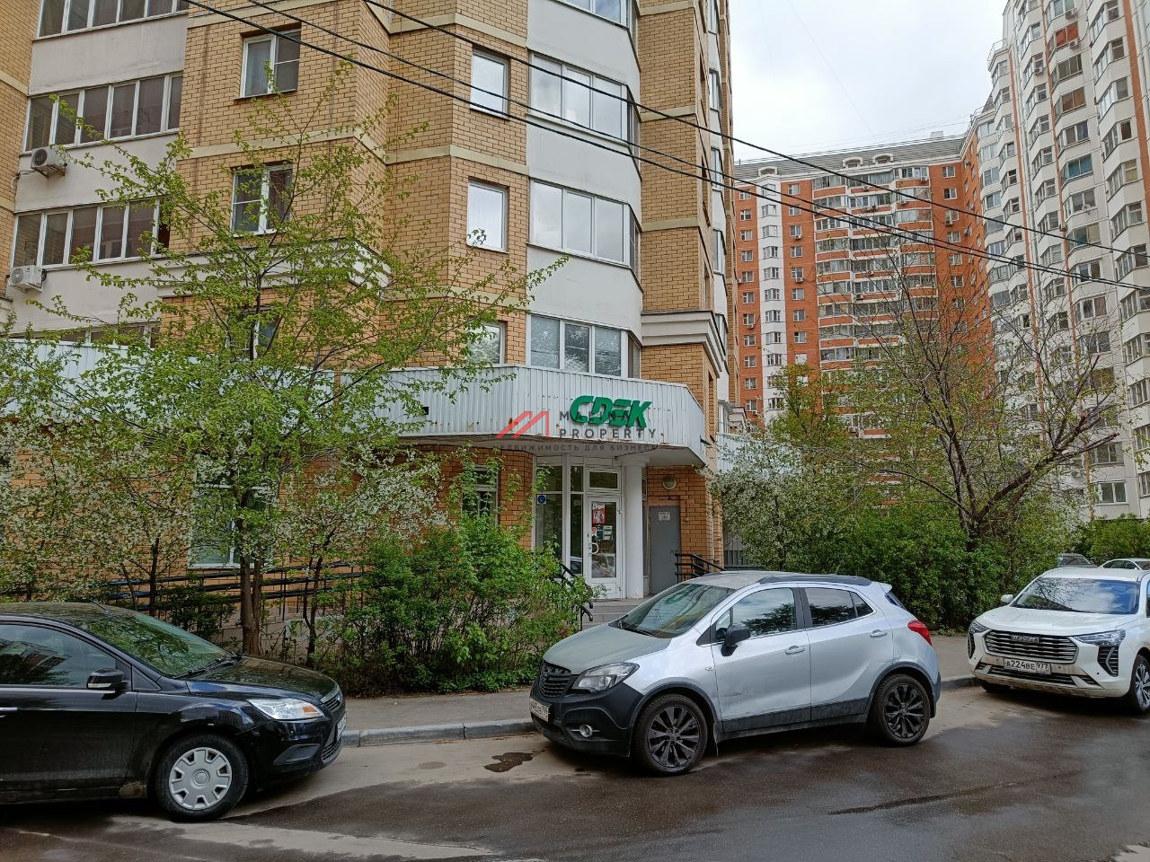 Продажа торгового помещения возле м. Яхромская