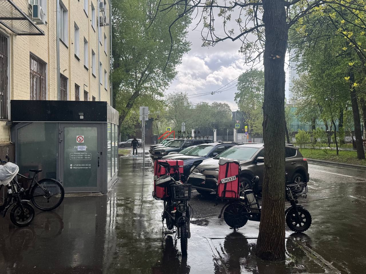 Продажа торгового помещения с арендатором "Самокат"