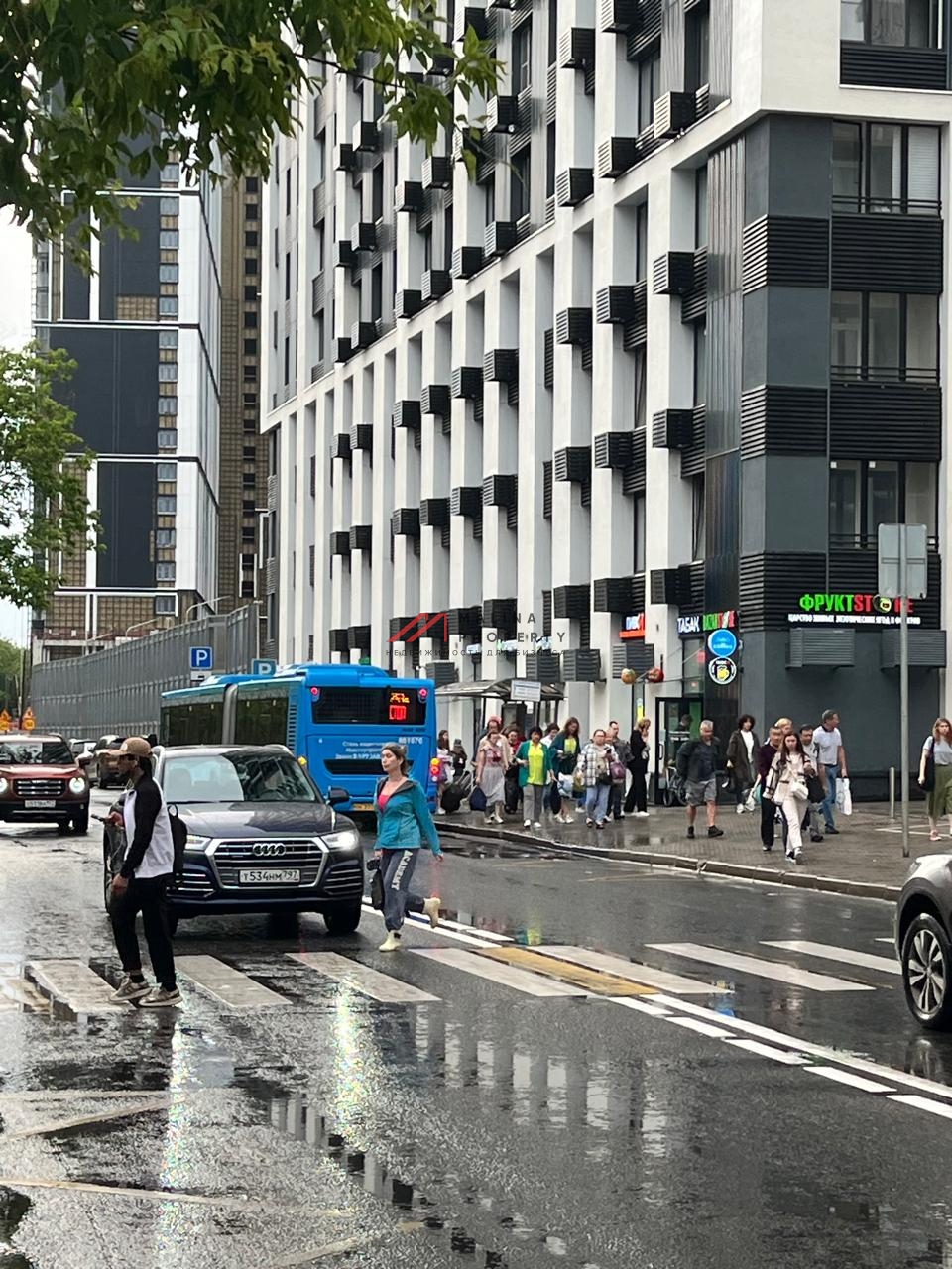 Продажа помещения с сетевыми арендаторами