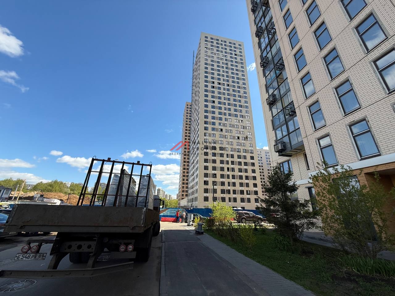 Продажа помещения в ЖК "Митинский лес" 