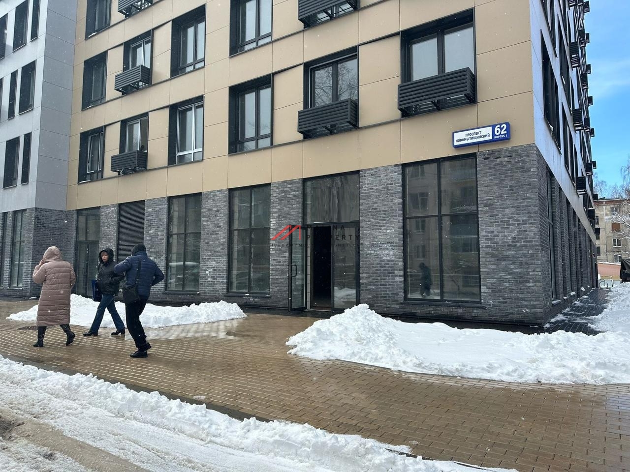 Аренда торгового помещения в ЖК "Атлантис" 