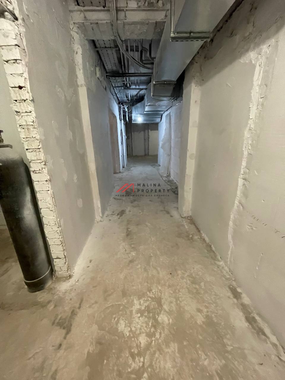 Продажа торгового помещения на выходе из метро