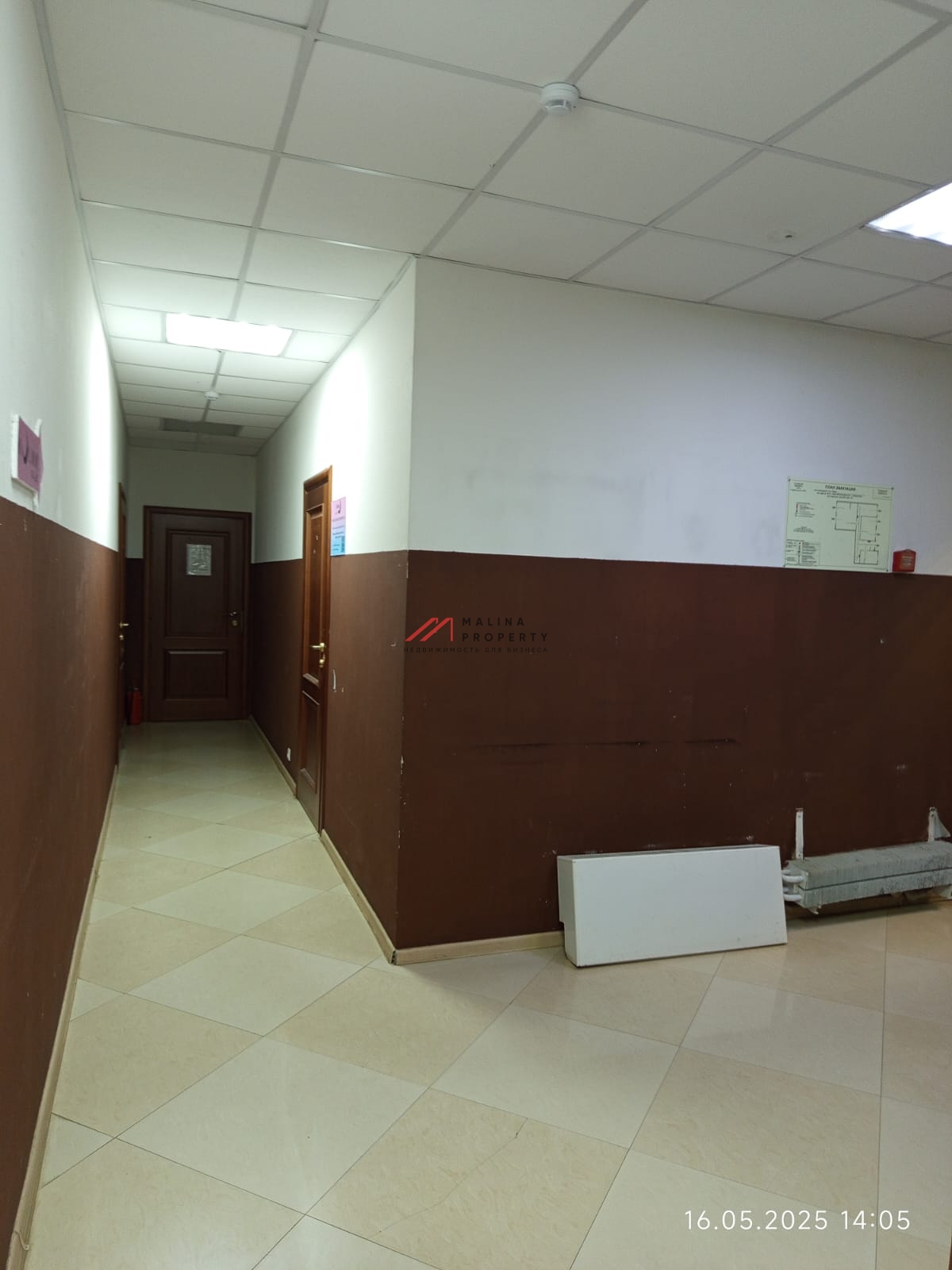 Продажа помещения с арендаторами в ЖК Апрелевский