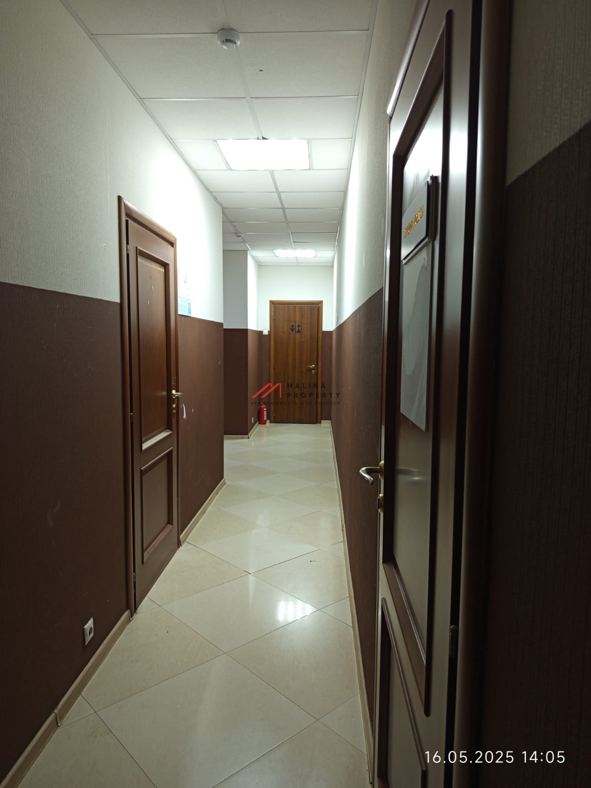 Продажа помещения с арендаторами в ЖК Апрелевский