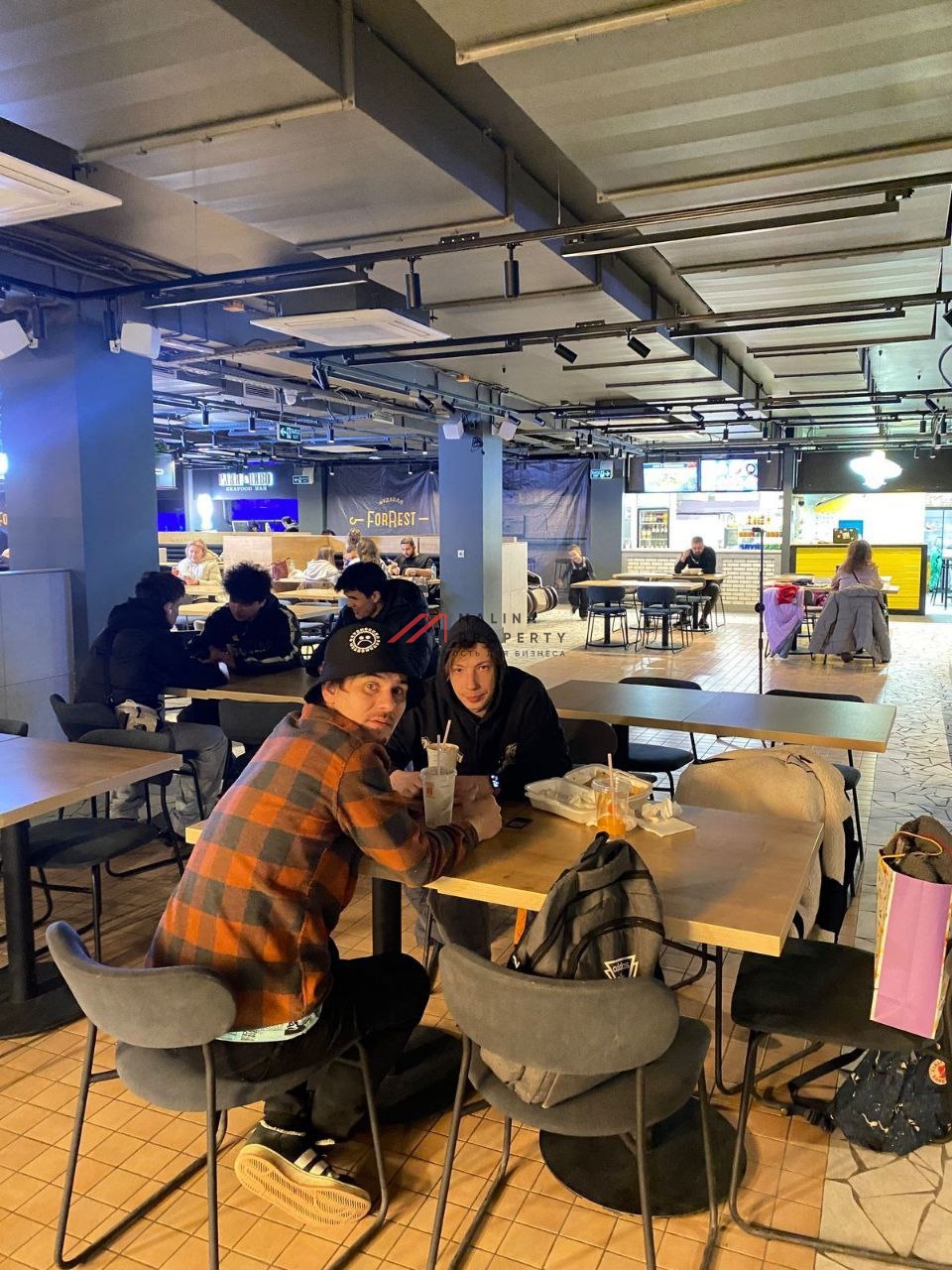 Продажа торгового центра "Лес" в г. Москва