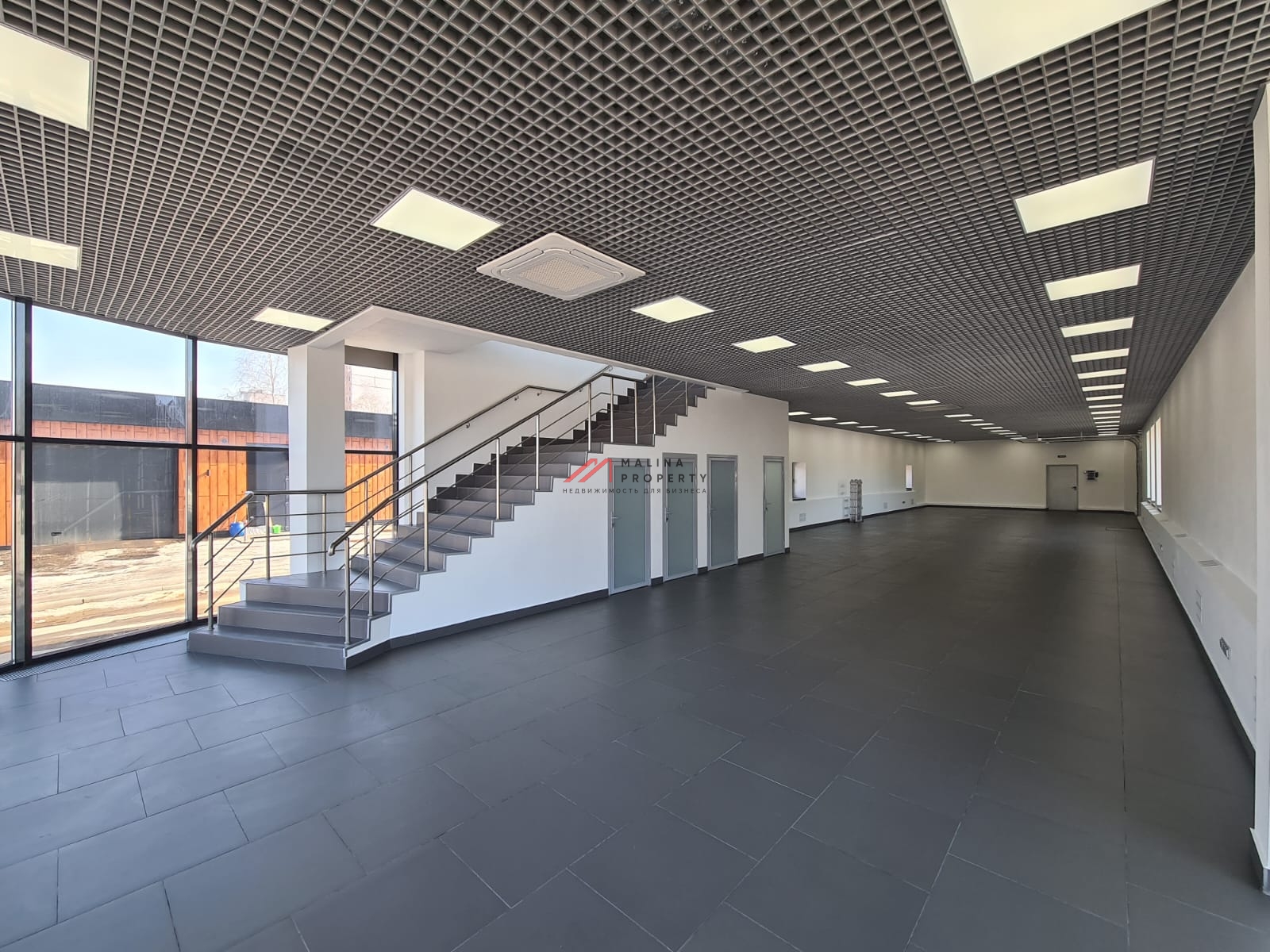 Аренда торгового здания в поселке Горки