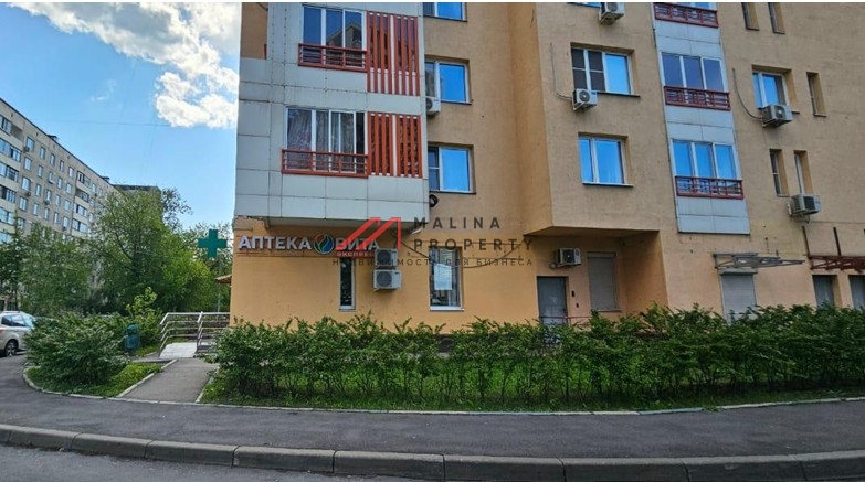 Продажа торгового помещения с аптекой Вита