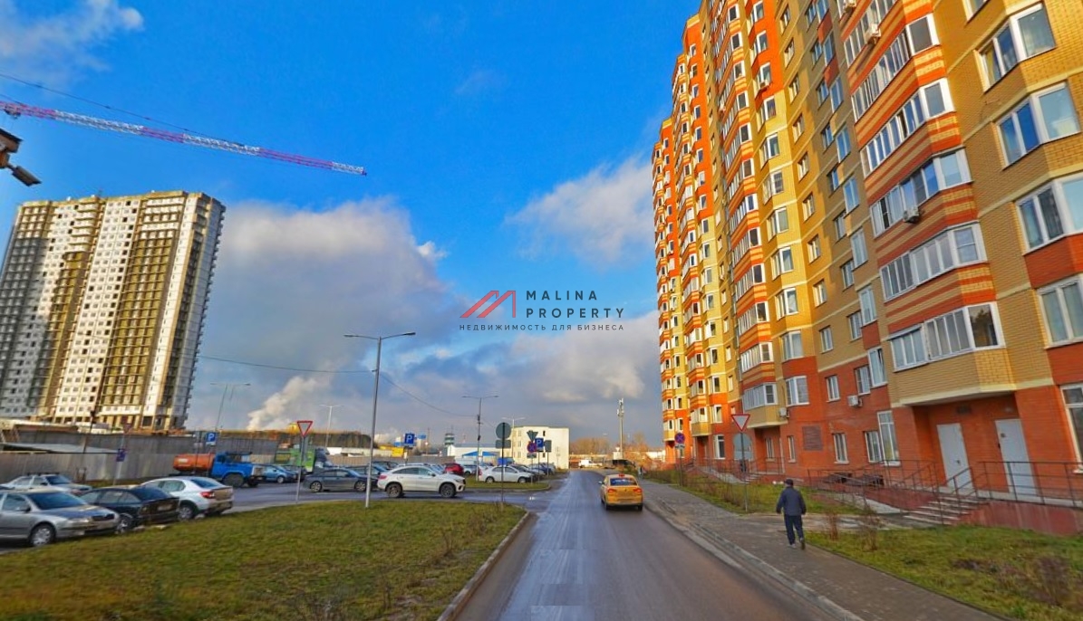 Продажа торгового помещения с арендатором Винлаб