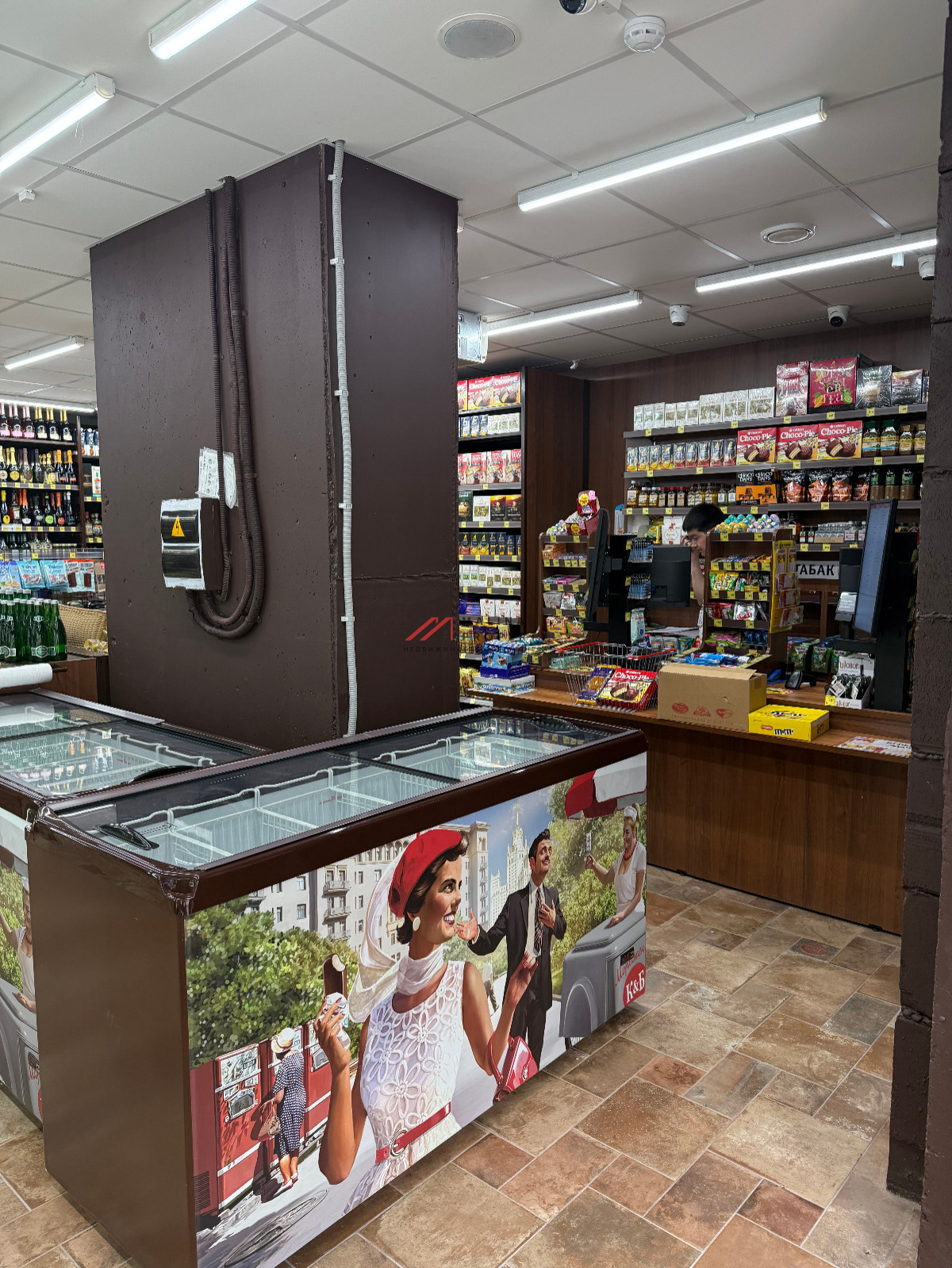 Продажа с арендатором "Красное и Белое" в новом доме 