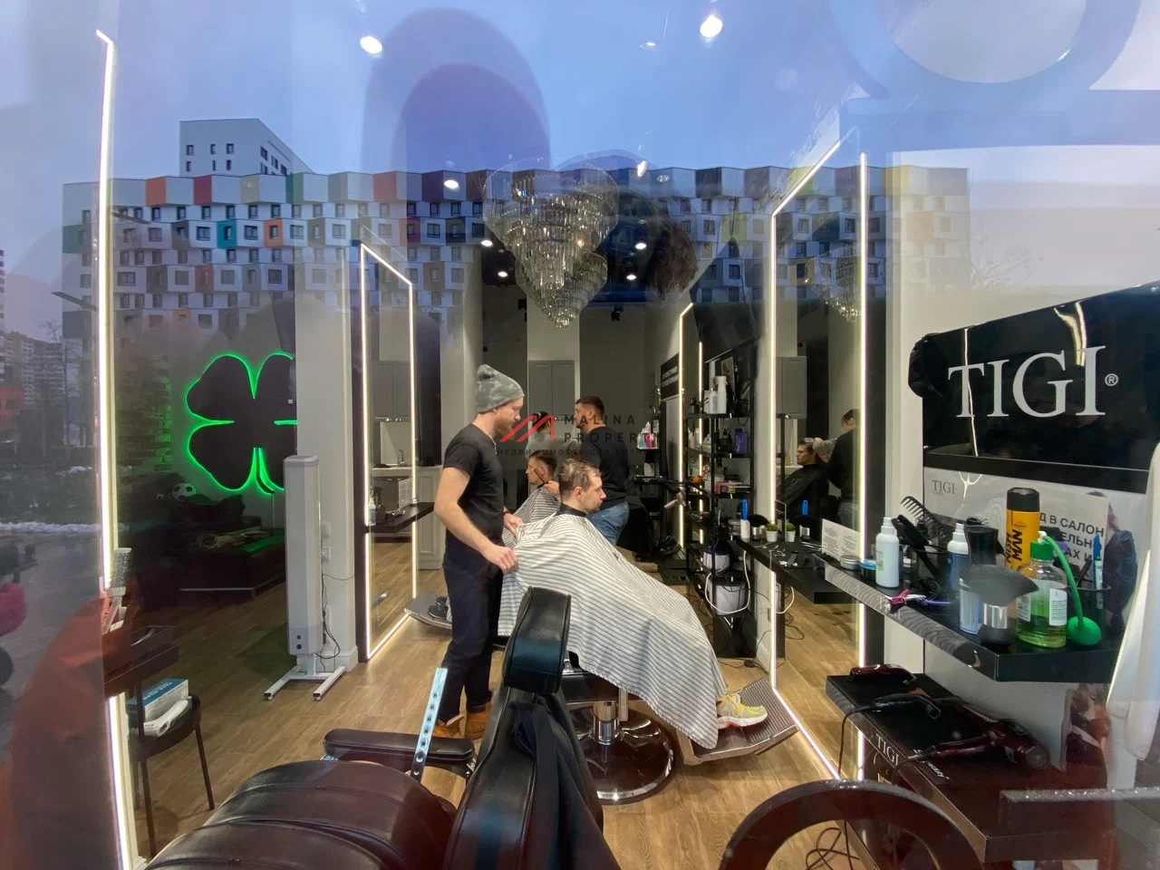 Продажа помещения с арендатором в ЖК Грин парк 