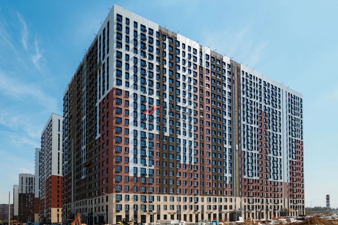 Продажа нежилого помещения в новостройке