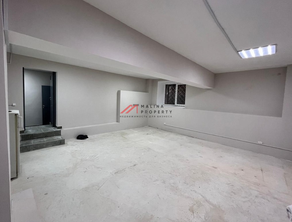 Продажа торгового помещения с супермаркетом Дикси