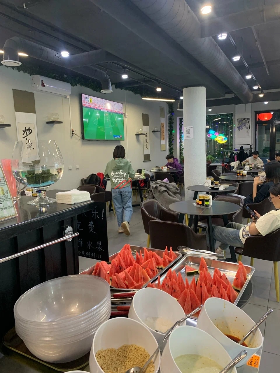 Продажа торгового помещения с арендатором на метро Юго-Западная