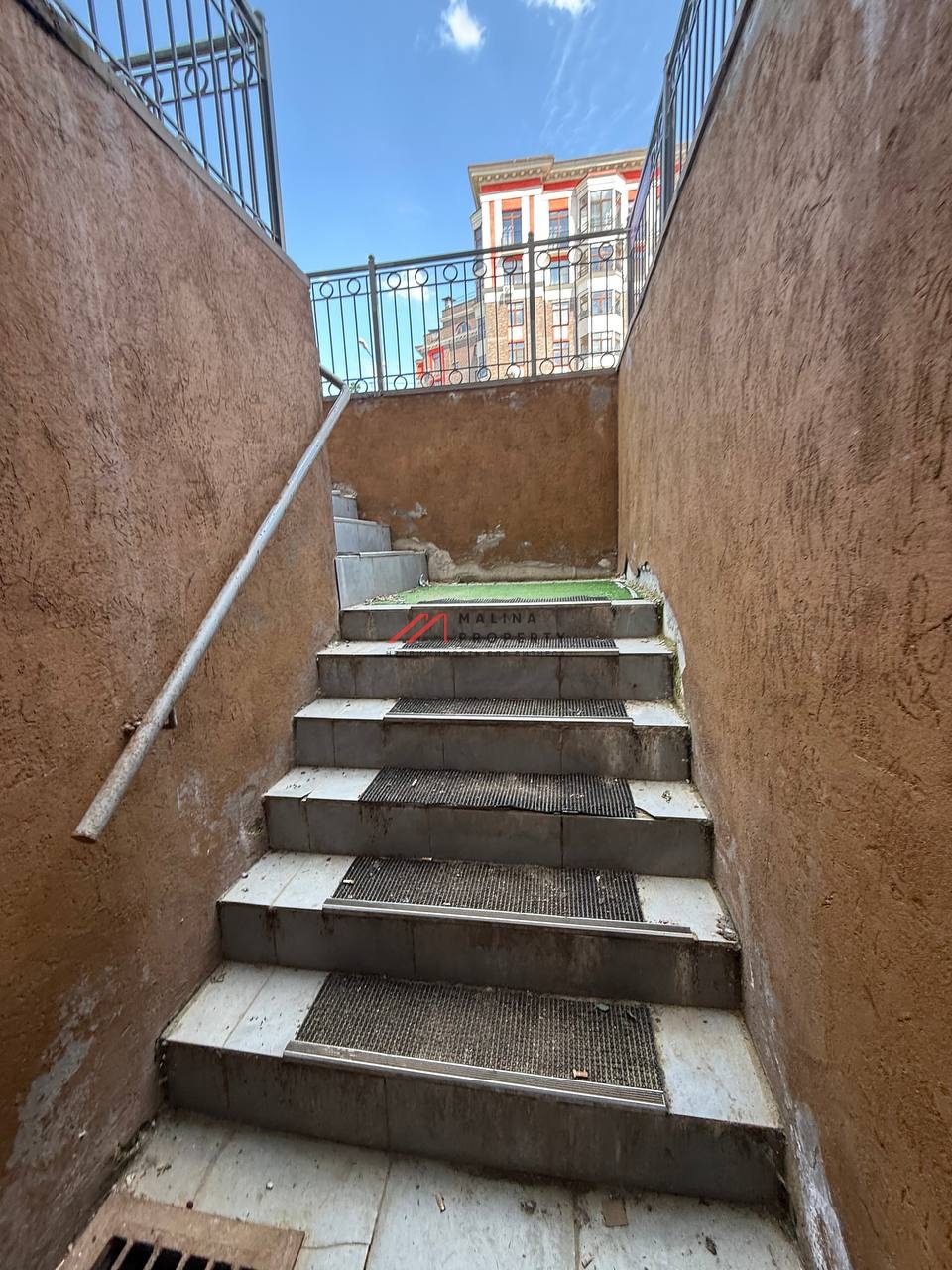 Продажа помещения с арендатором Wildberries