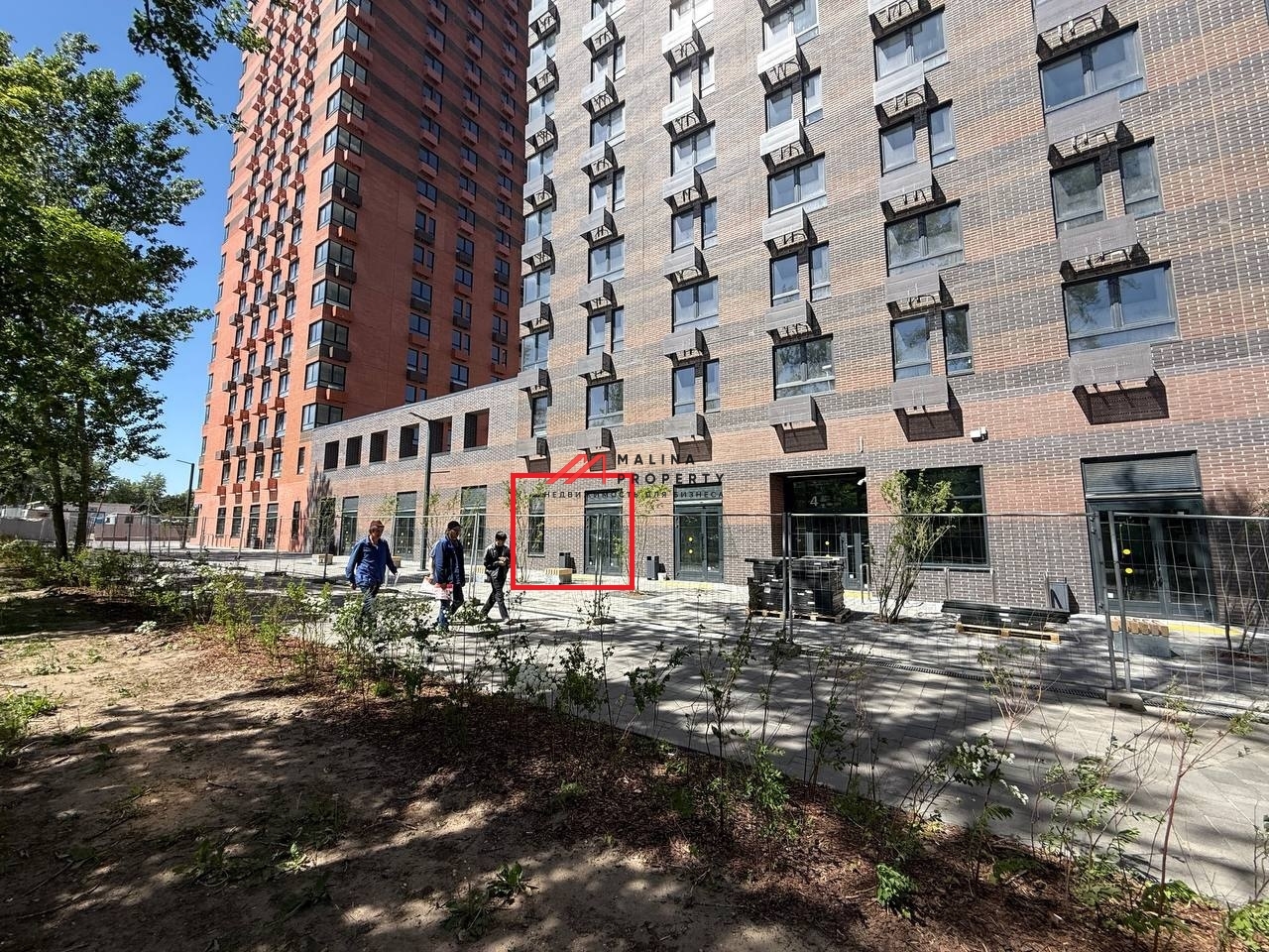 Продажа торгового помещения в ЖК "2-й Нагатинский"  