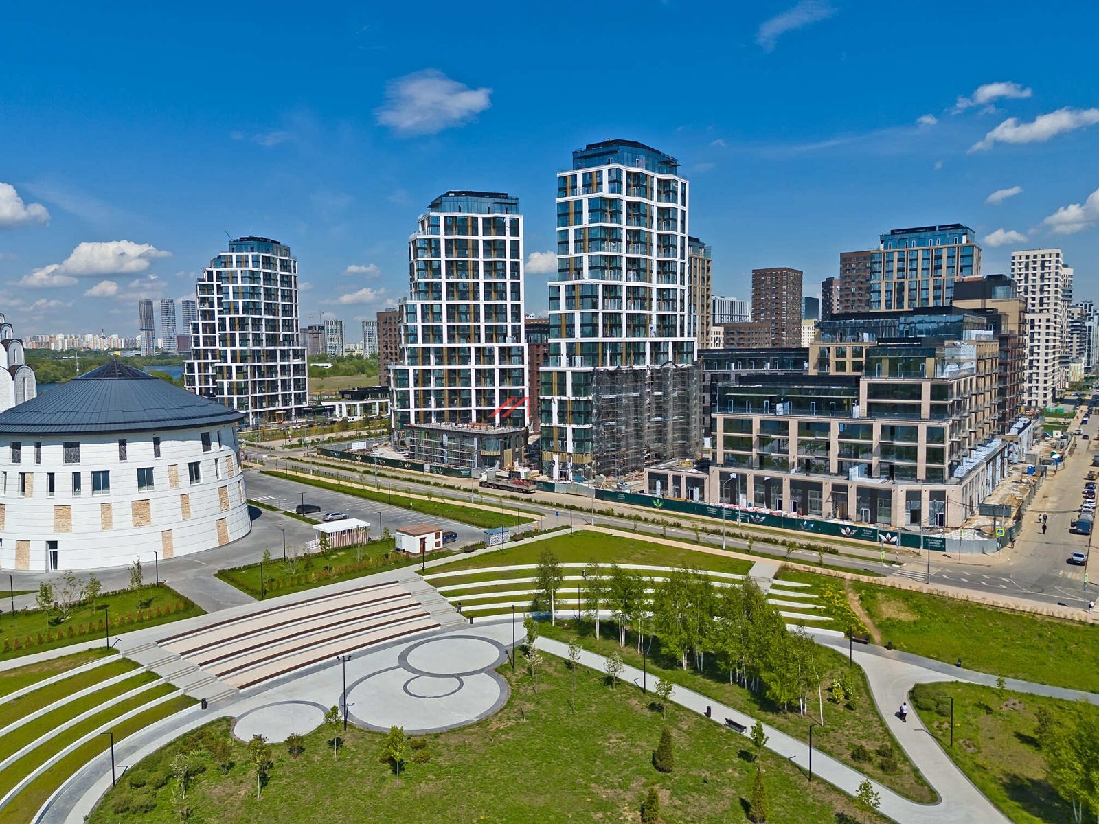 Продажа торгового помещения в ЖК Примавера 