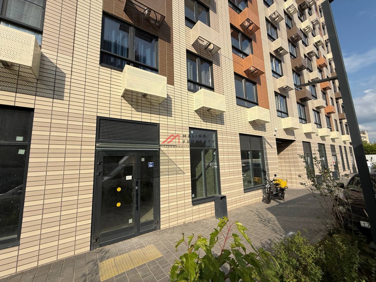 Продажа помещения в ЖК "Открытый Парк" 1-я линия