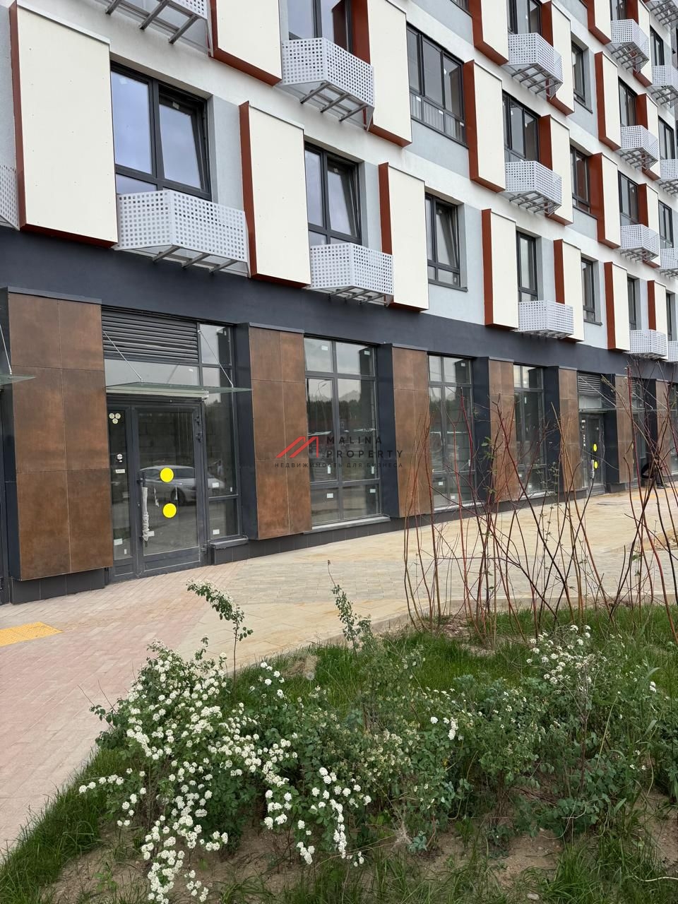Аренда торгового помещения в ЖК "Бунинские кварталы"