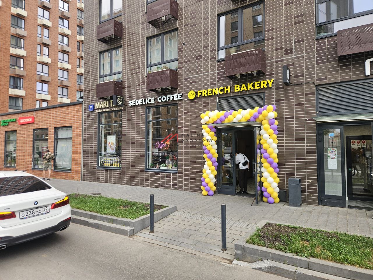 Продажа торгового помещения с сетевыми арендаторами