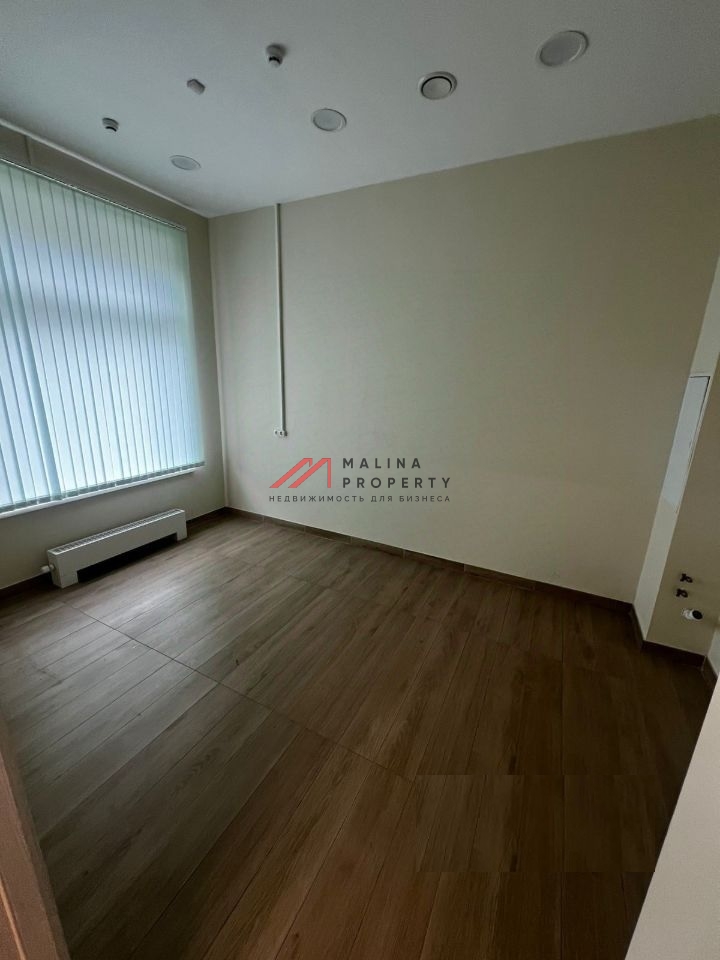 Продажа торгового помещения в новом доме 