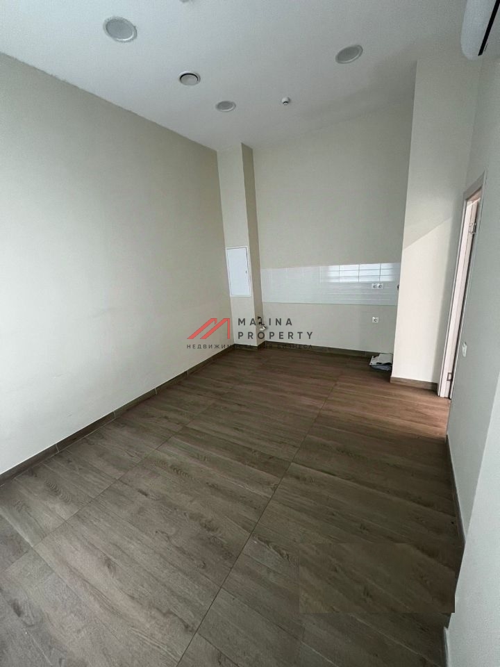 Продажа торгового помещения в новом доме 