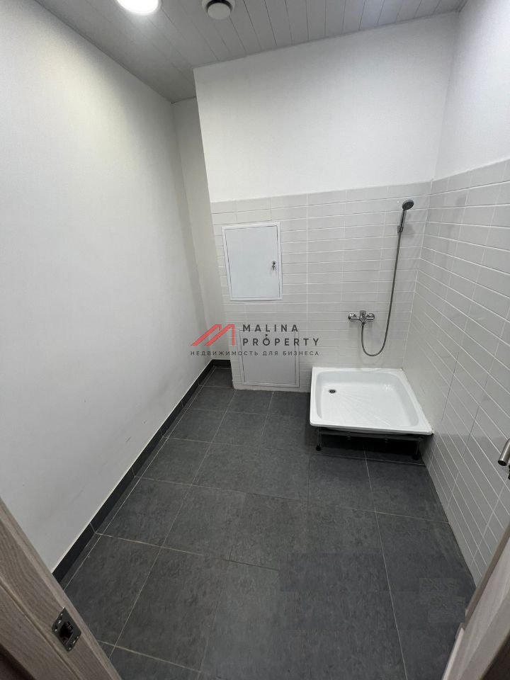 Продажа торгового помещения в новом доме 