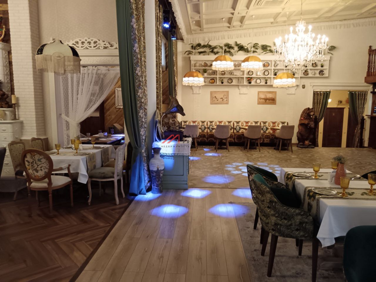 Продажа торгового центра в поселке Барвиха-Клаб